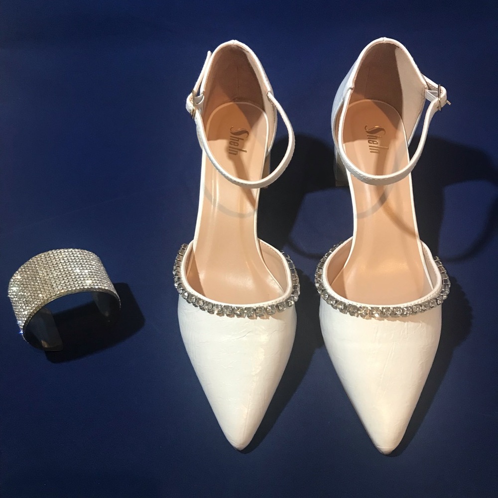 Pointed toe ankle strap high heels